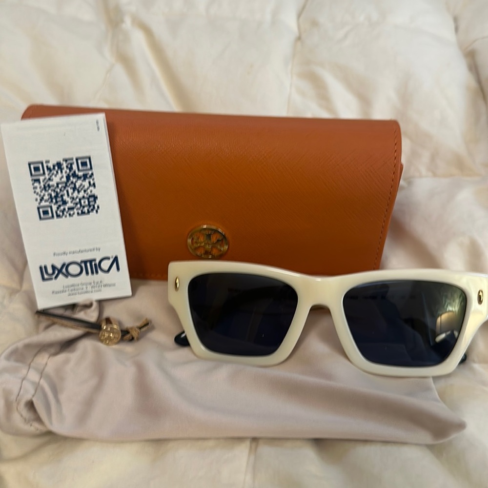 Tori Burch Sunglasses blue/white cream color - Picture 1 of 5